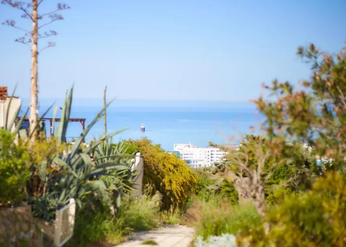 Townhouse Smile - Seaview Escape With Shared Pool Prázdninový dům *